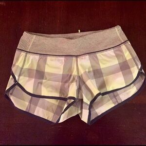Lululemon Speed Shorts, EUC 6